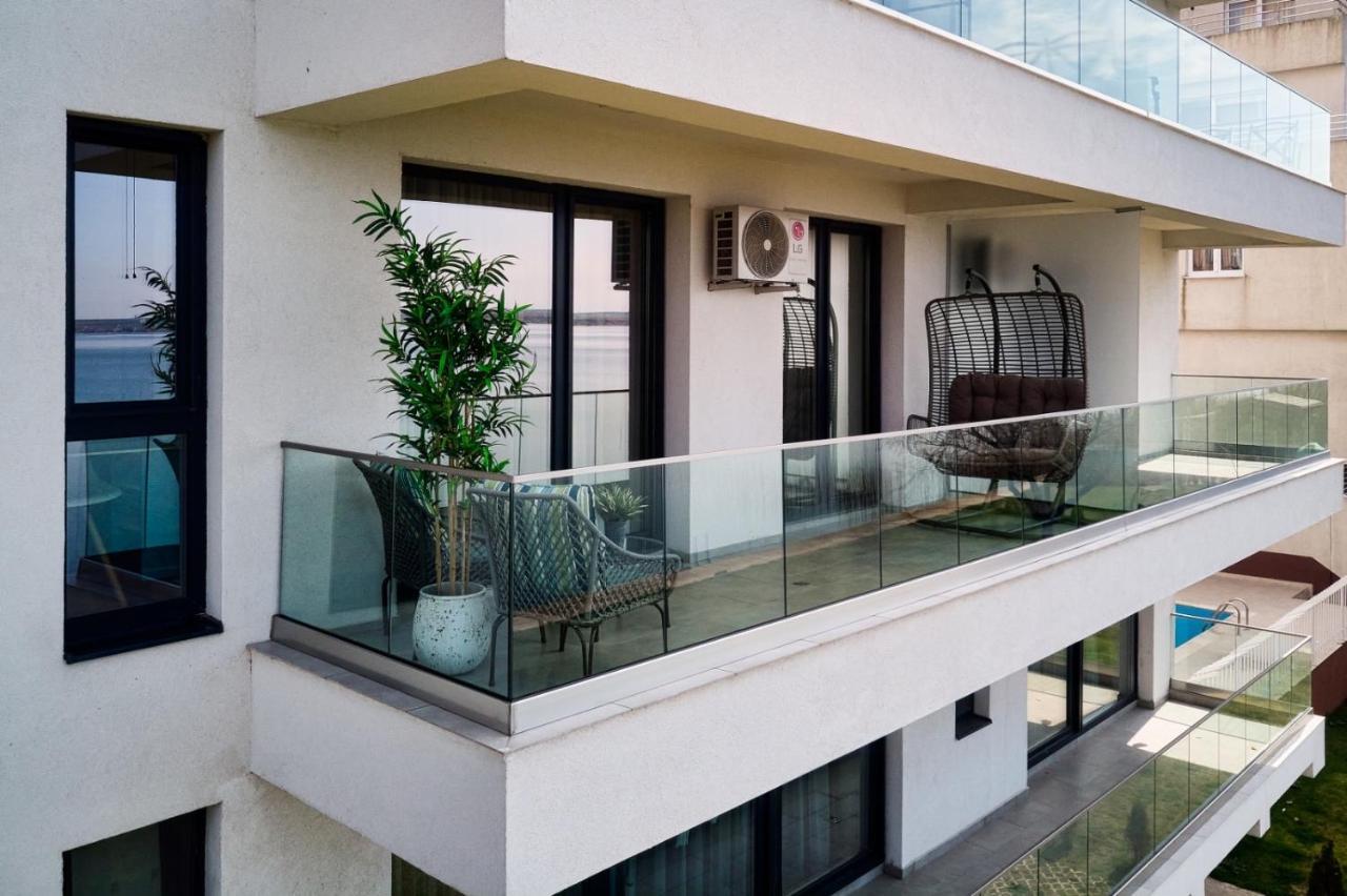 Riva Lake Boutique Mamaia Buitenkant foto