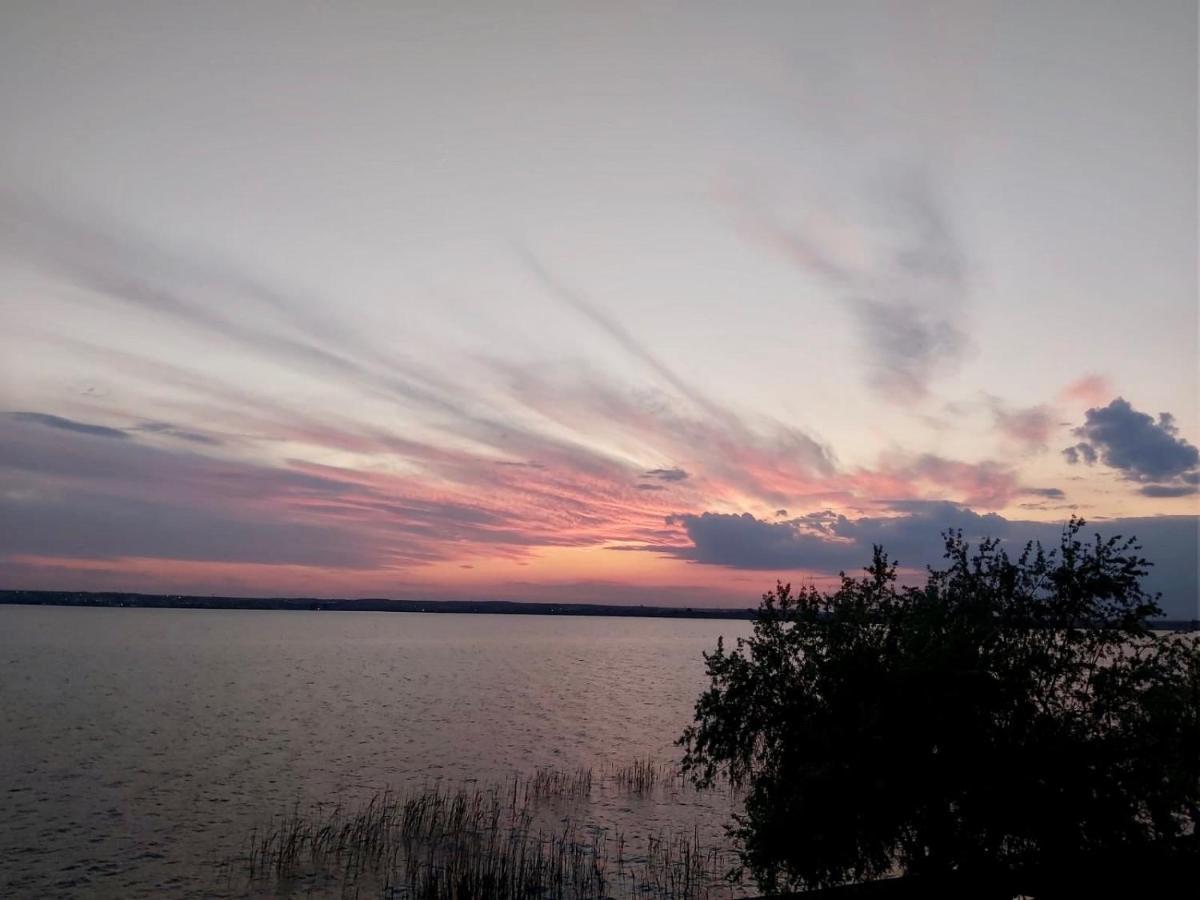Riva Lake Boutique Mamaia Buitenkant foto
