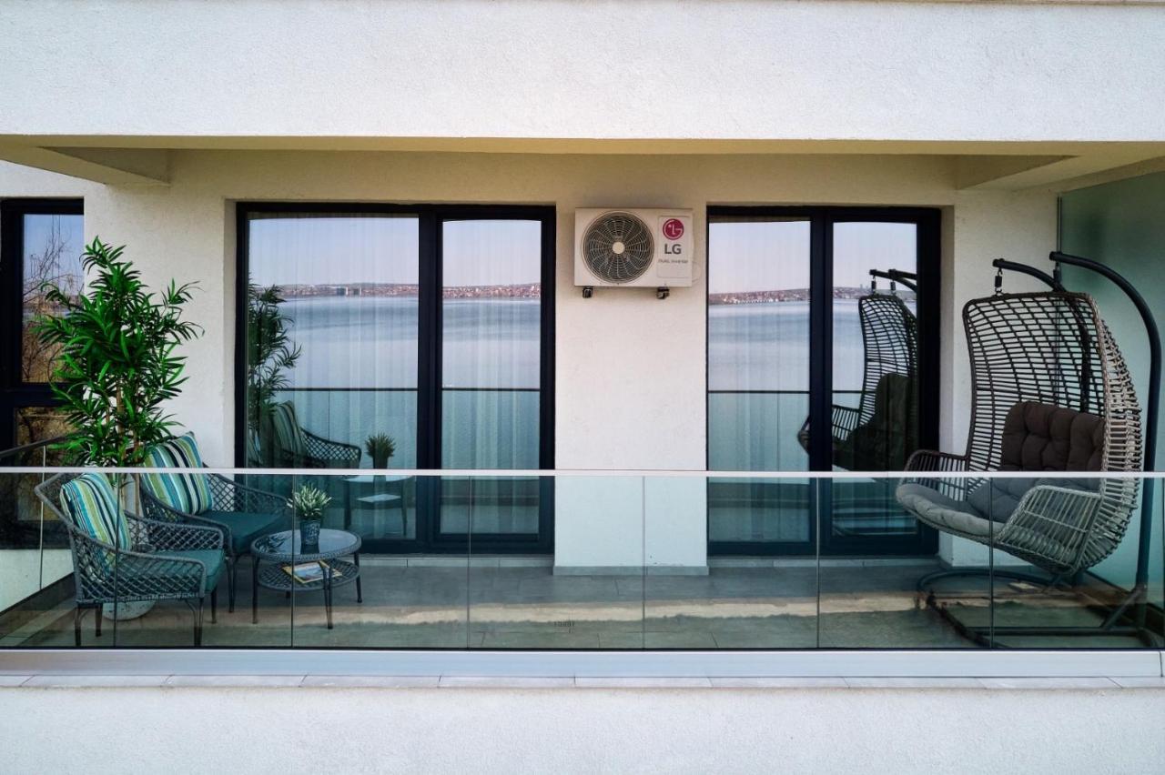 Riva Lake Boutique Mamaia Buitenkant foto