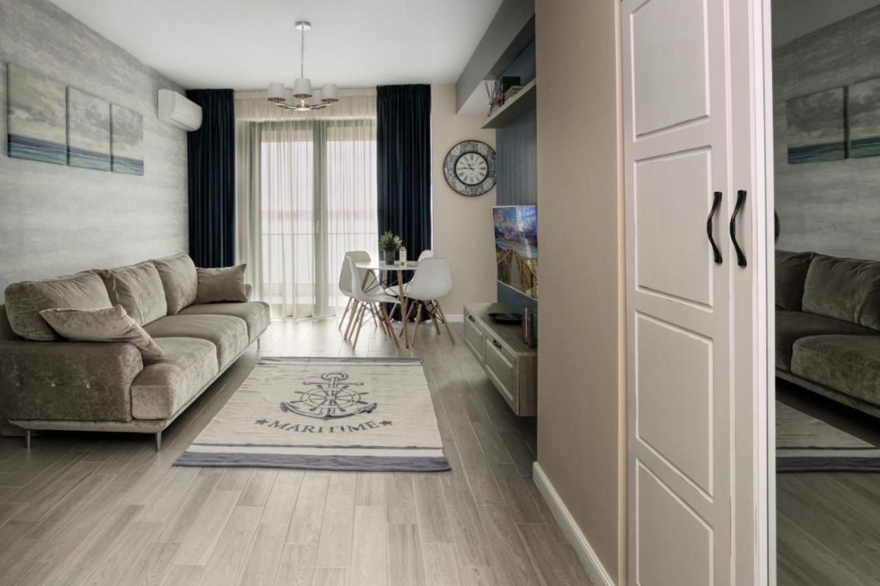 Riva Lake Boutique Mamaia Buitenkant foto